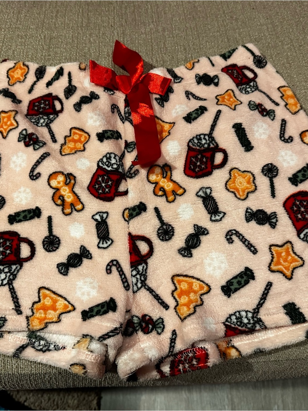Kids Cozy Pink Holiday Print Pajama Shorts with Red Bow